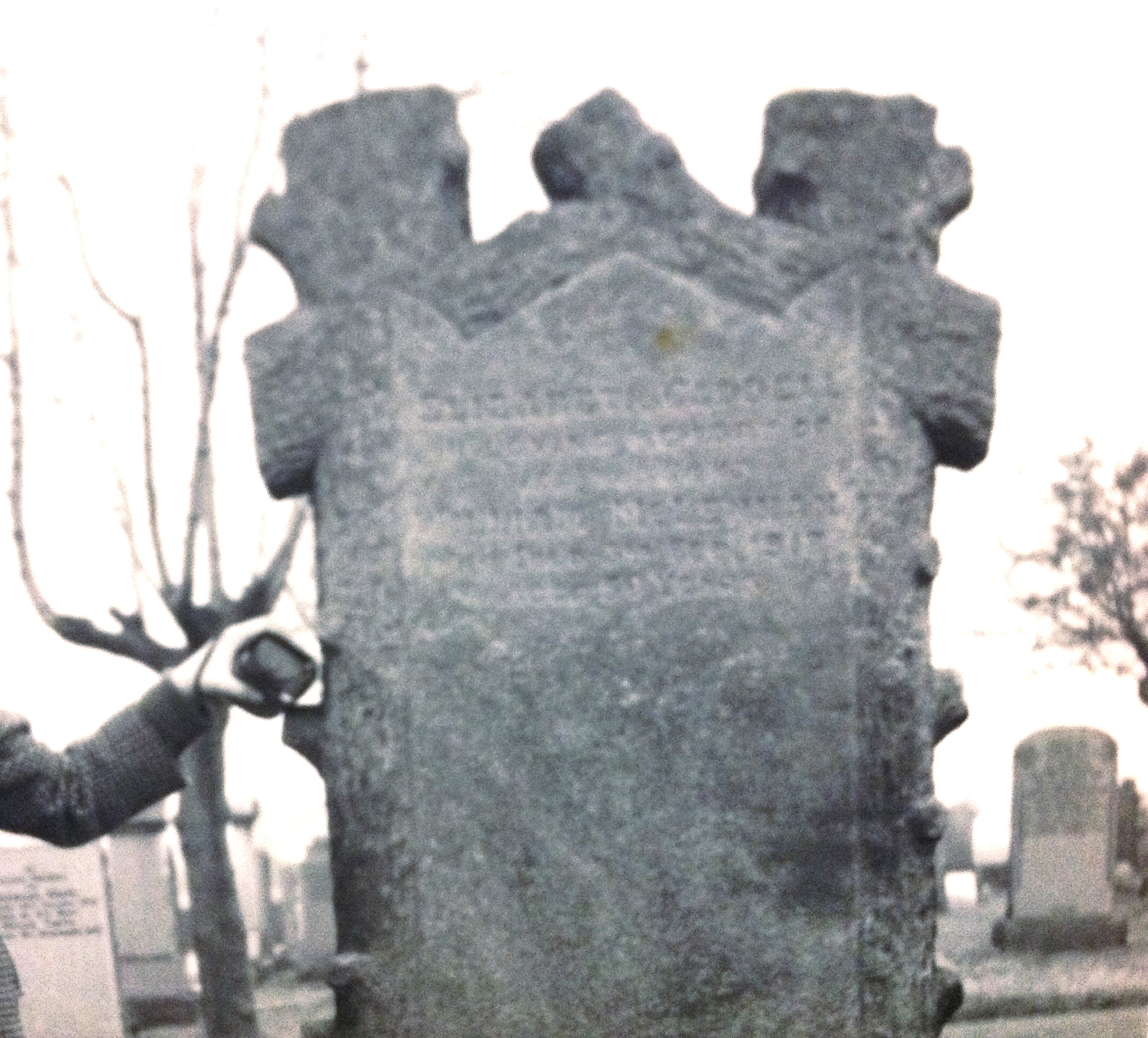 Photo of headstones/William McLennan d1918 Lanarksh hdstn unkn cem